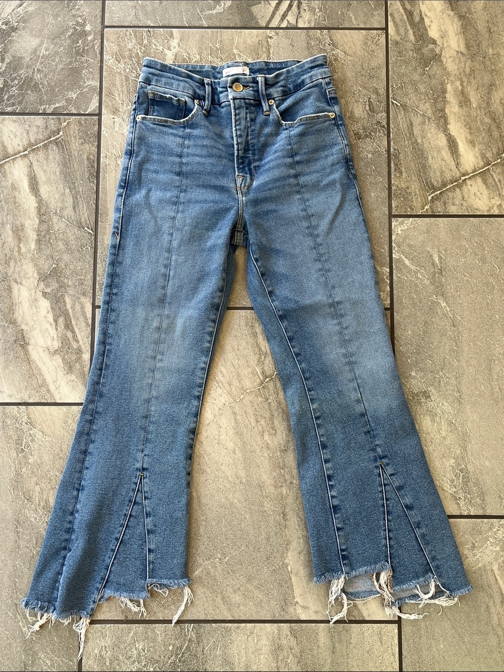 💙 Good American Good Legs Crop Asymmetric High Rise Jeans Size 4 / 27 Flare
